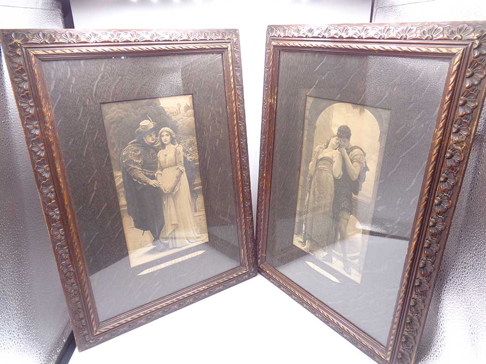 Antique Pair Of Pre-Raphaelite Prints In Victorian Oak Frames
