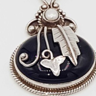 Sterling Silver Onyx & Pearl Vintage Brooch