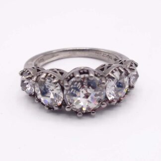 Antique 925 Silver Ring With 5 Glistening Stones