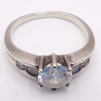 An Old Elegant 925 Silver Dress Ring With Glistening White Stone