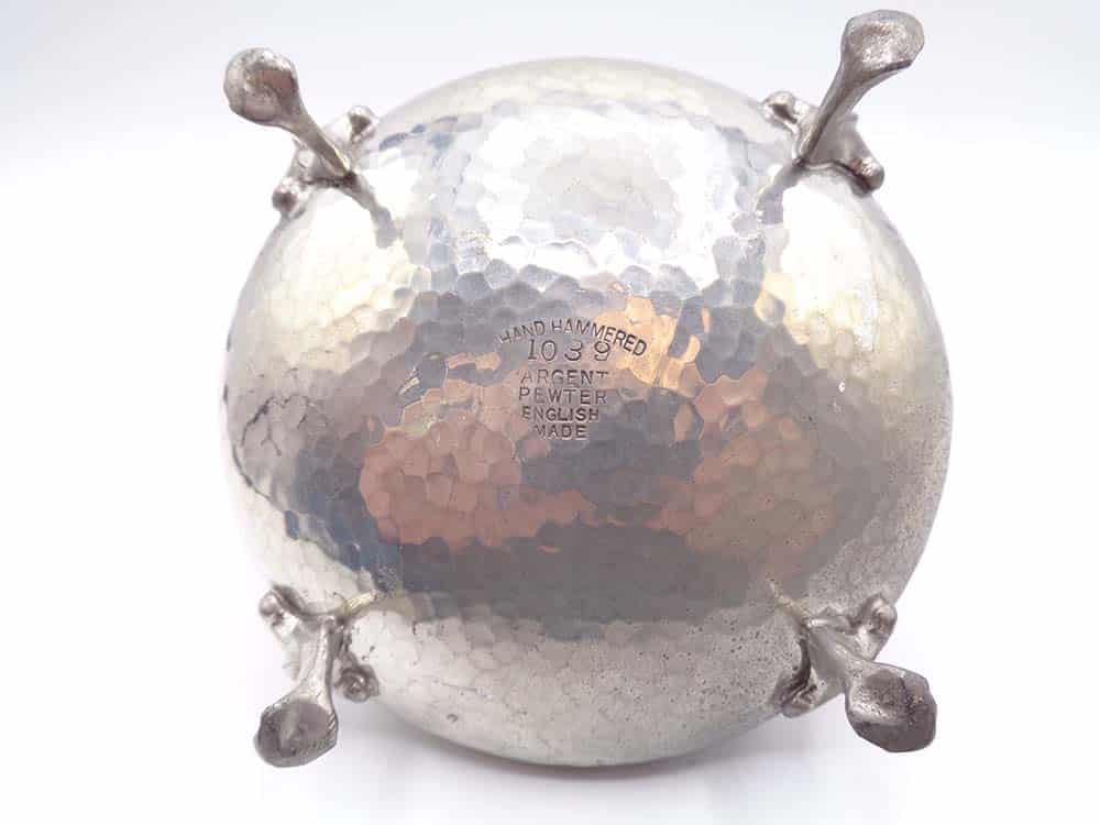 Argent Pewter Arts & Craft Style Bowl With Handle - Image 4