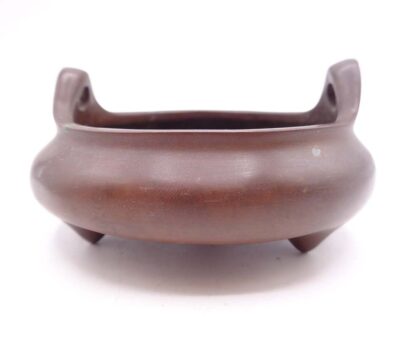 Small Chinese Tripod Censer Bowl With Single Mark