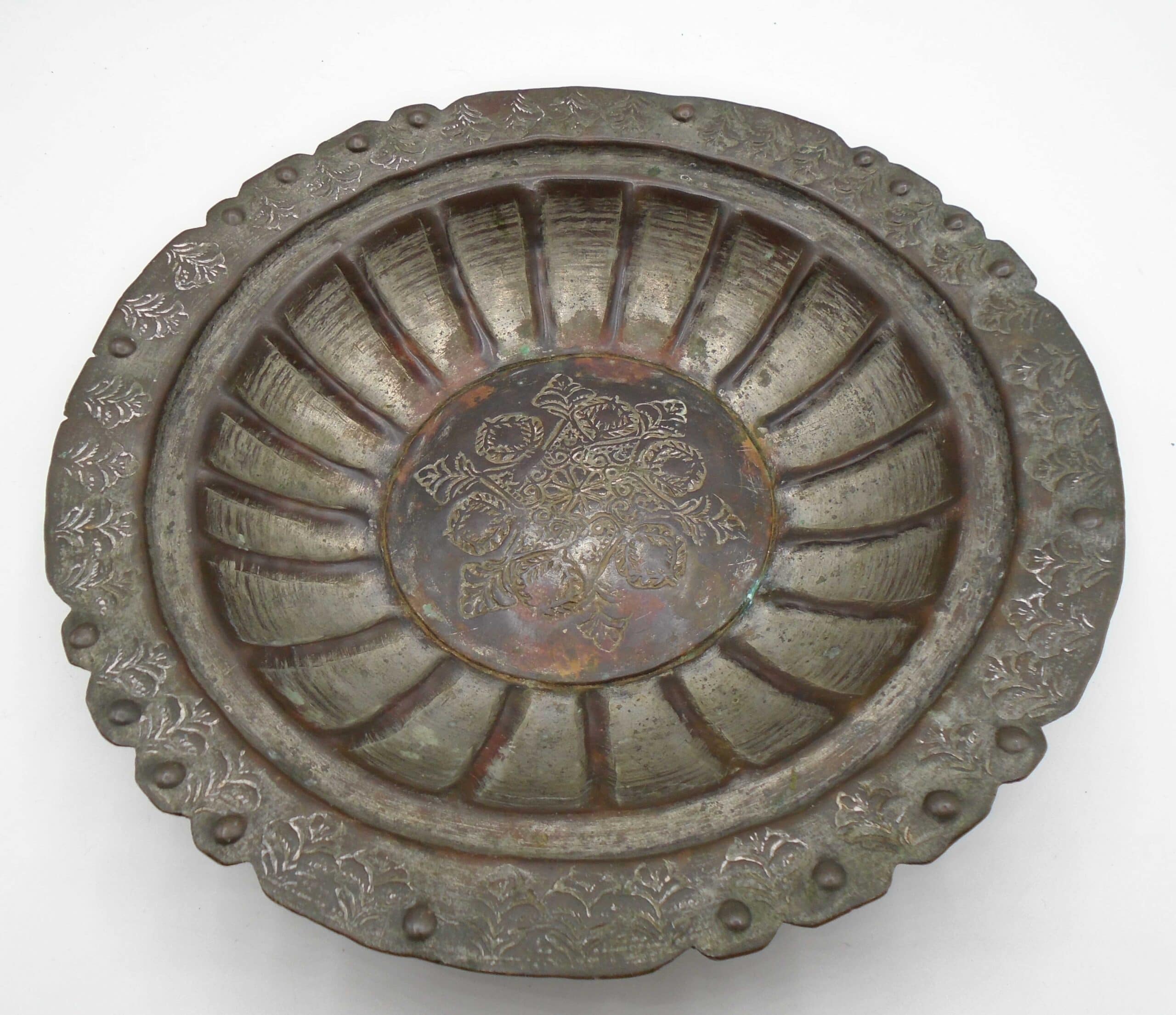 Antique Far Eastern Circular Lobed Bowl With Engraved Decoration