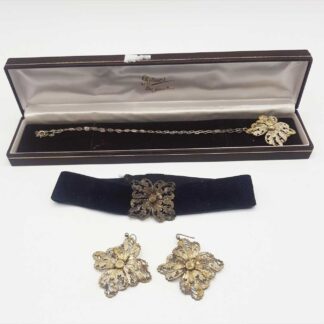 Vintage White Metal Filigree Complete Jewellery Set