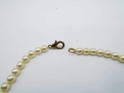 Stunning Vintage Pearl Necklace