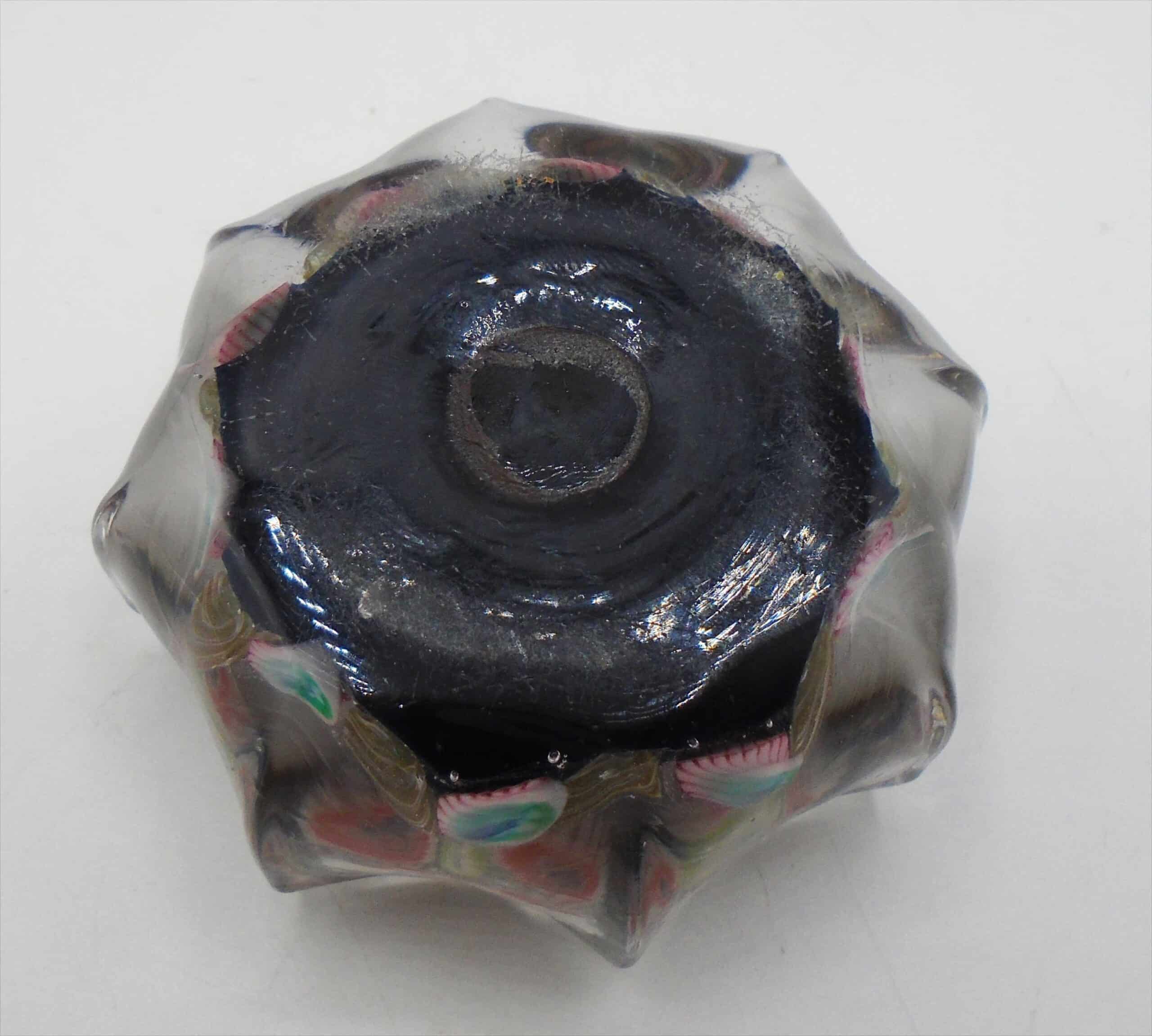 Vintage Well Crafted Millefiori Faceted Paperweight - Image 3