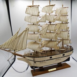 Vintage 24 Sails HMS Bounty Ship (1787) Model On Stand