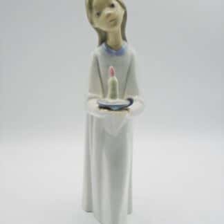 Lladro Porcelain Figurine Of A Girl Holding A Candle