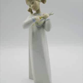 Lladro Porcelain Figurine Of A Girl Playing Guitar