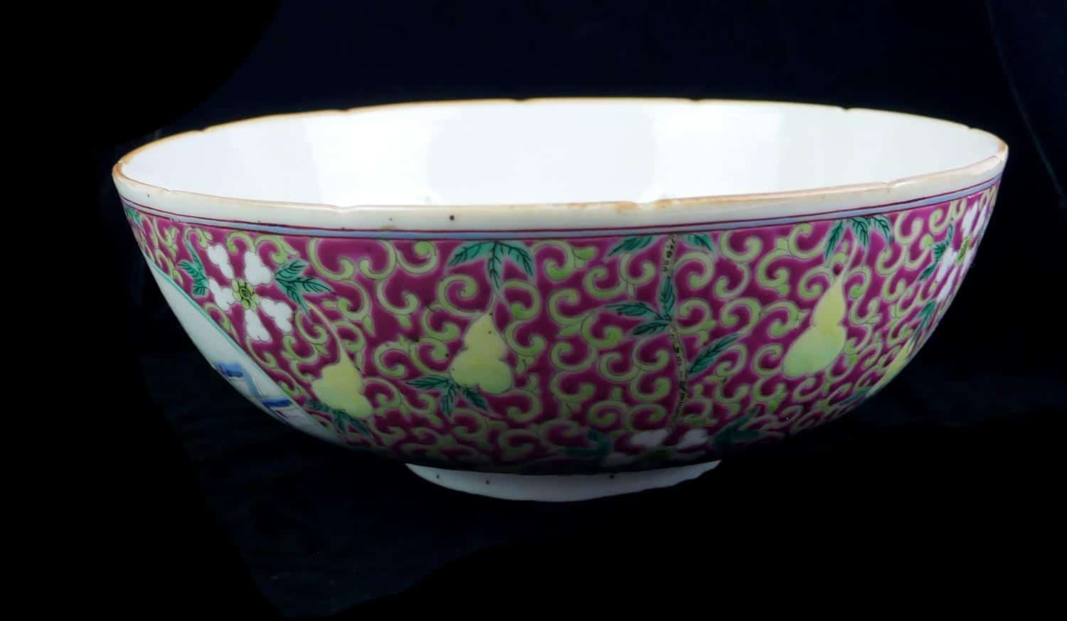 Chinese Imperial Chi’En Lung 1736-1796 Famille Rose Large Bowl - Image 2