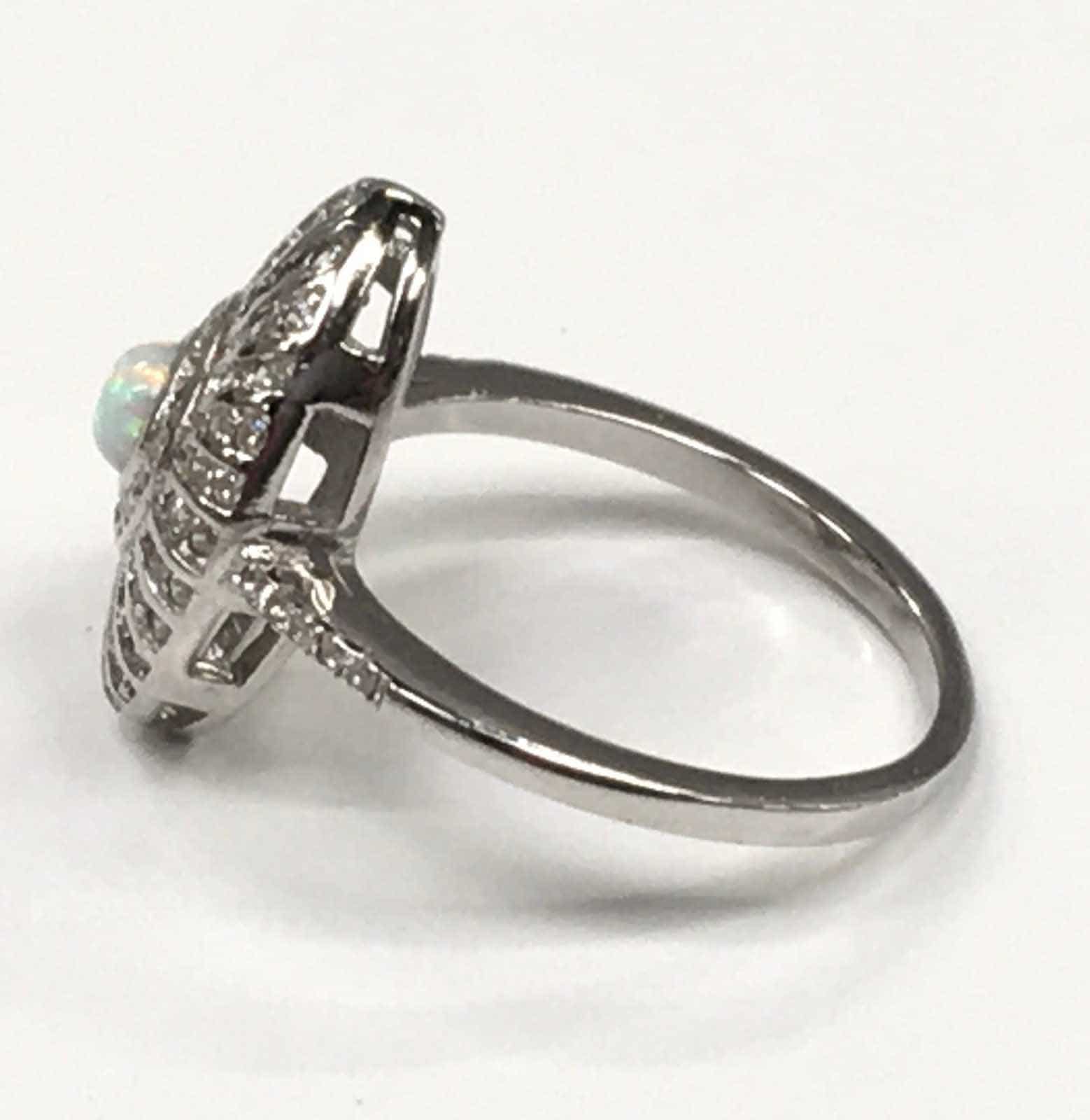Art Deco Styled Opal Panelled 925 Silver Ring - Image 3