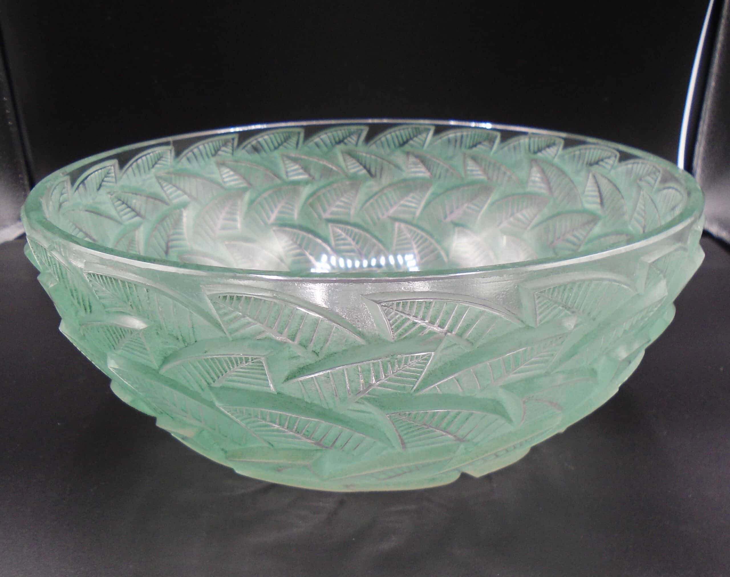 Rene Lalique Art Deco Ormeaux Deep Green Glass Bowl