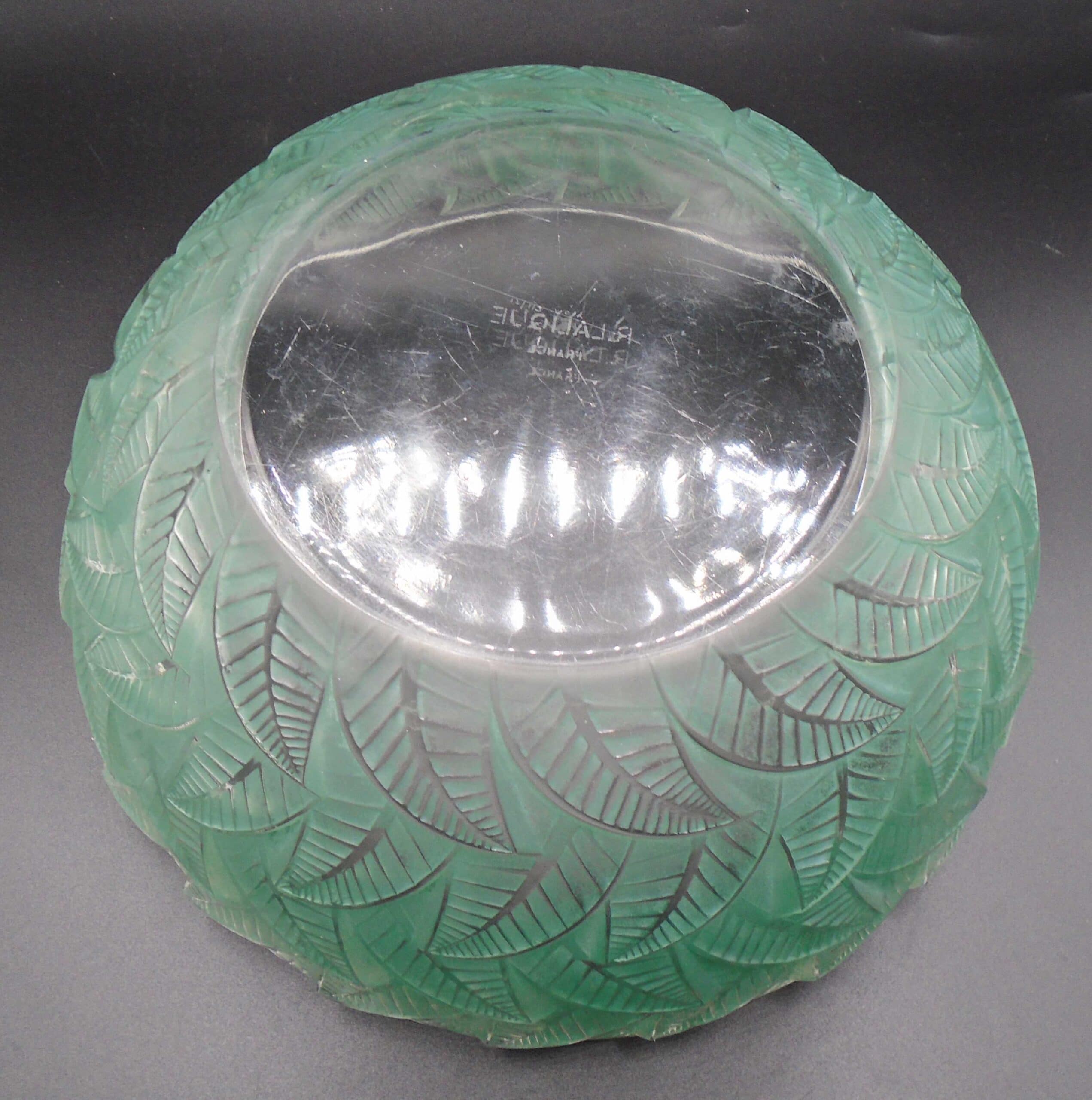 Rene Lalique Art Deco Ormeaux Deep Green Glass Bowl - Image 4