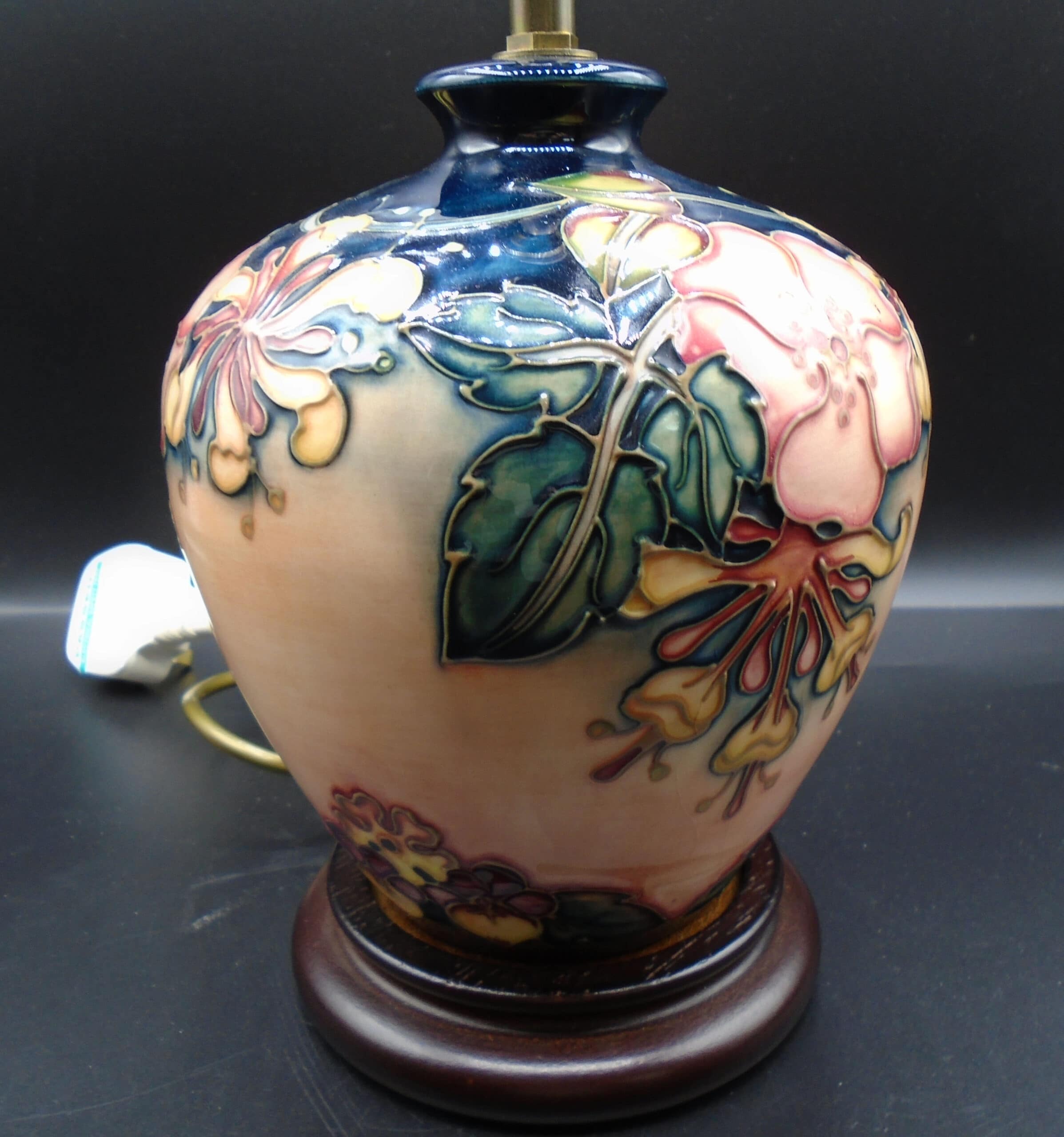 Moorcroft Oberon Honeysuckle Lamp By Rachel Bishop - Image 3