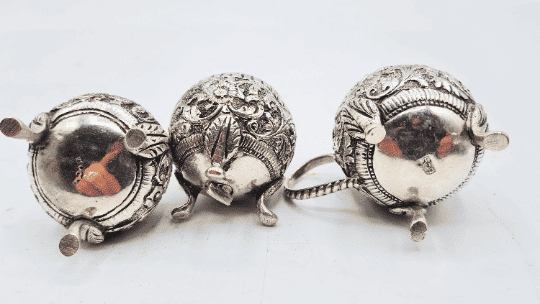 Antique 19th Century Indian Cutch Silver Cruet Set - Image 7