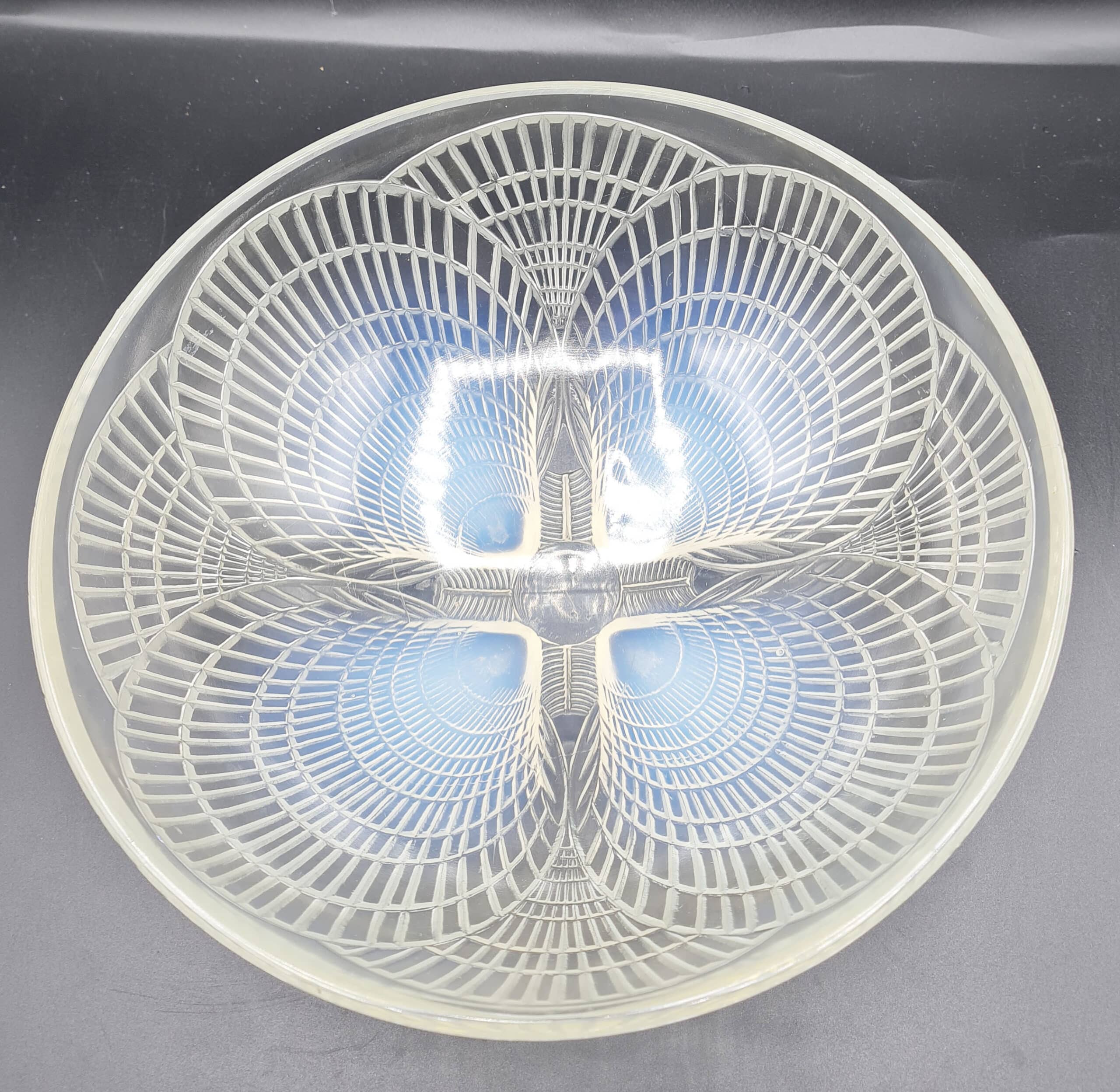 Art Deco 1930s Rene Lalique Large Coquille Bowl