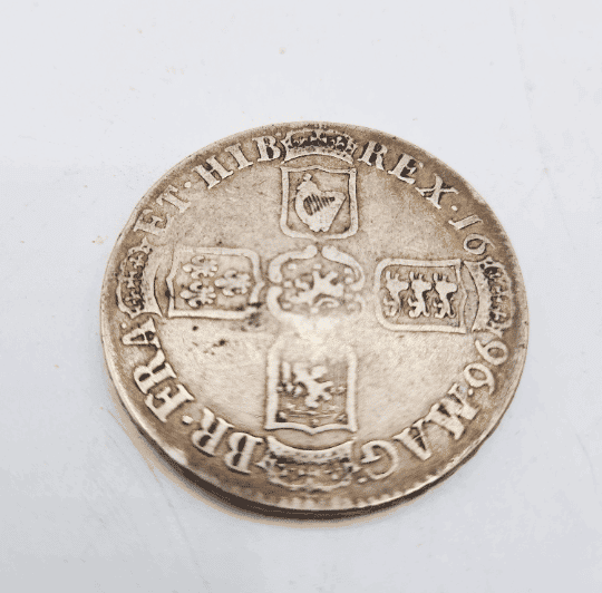 Rare British Planchet Flaw 1696 King William III Silver Crown - Image 2