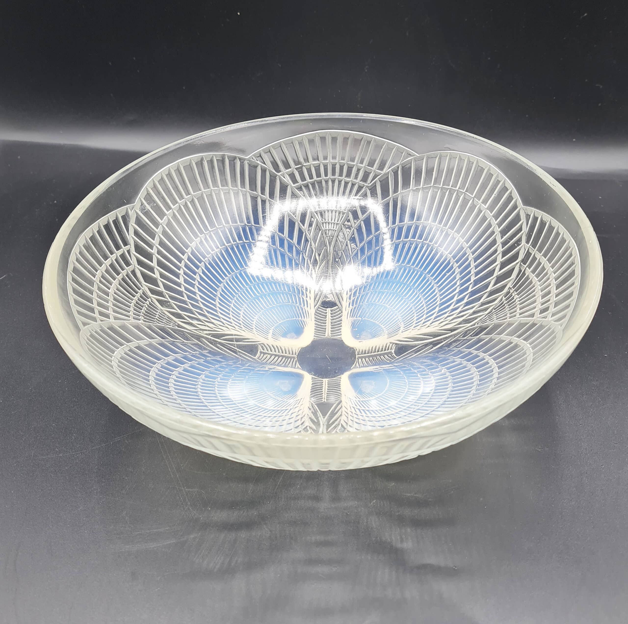 1930s Rene Lalique Large Art Deco Coquille Bowl - Image 2