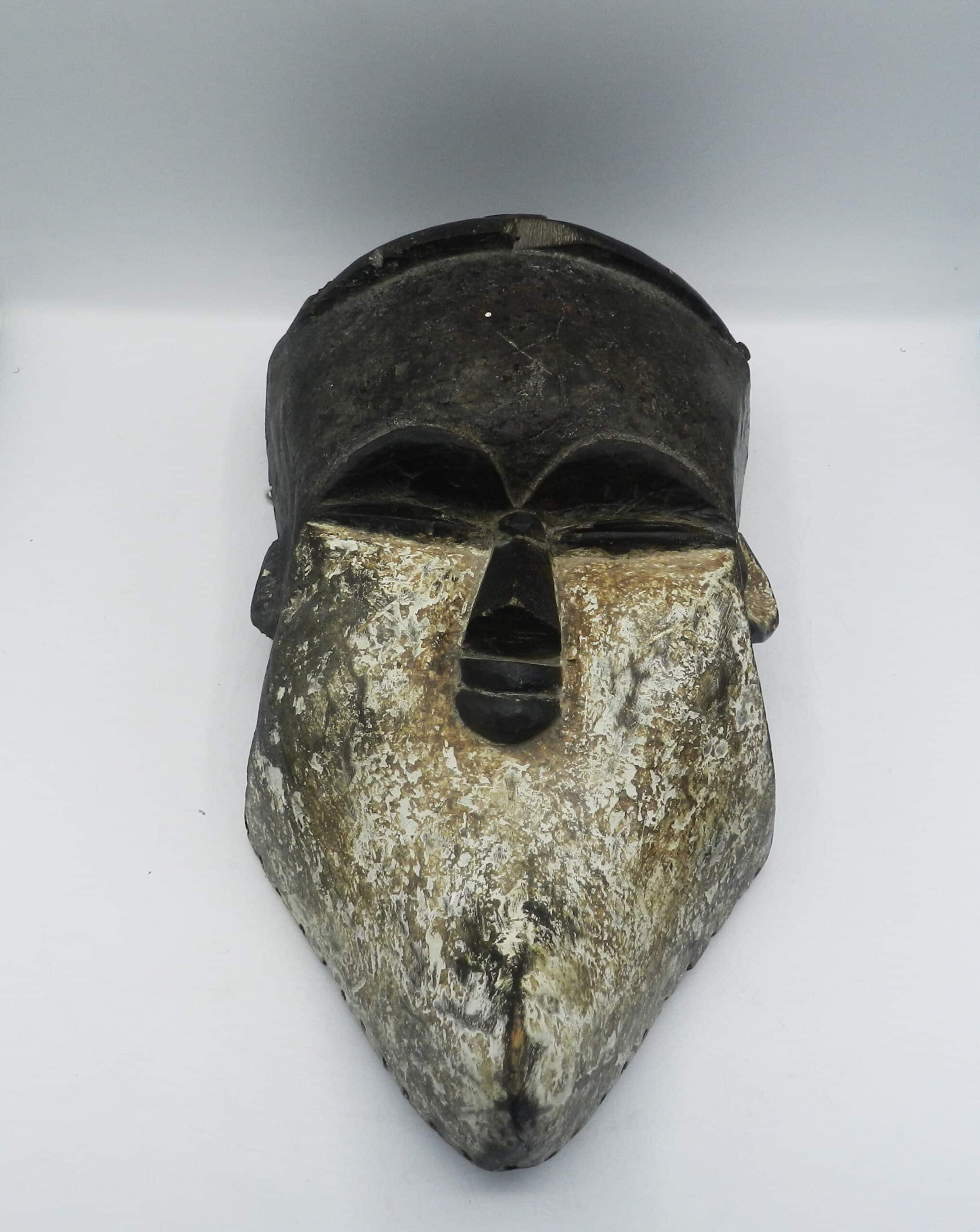 18th/19th Century Large African Fang Mask - Image 2